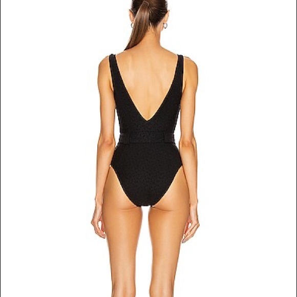 ❌SOLD ❌JONATHAN SIMKHAI
Seaton Lace Up One-Piece Swimsuit - Picture 4 of 11